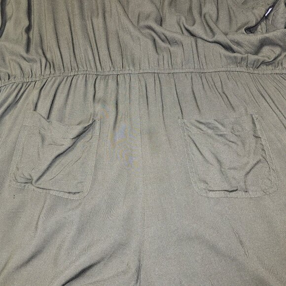 Ashley Stewart Olive Green Button-Up Jumpsuit W/ Pockets & Elastic Waist Size 24 - Picture 12 of 15
